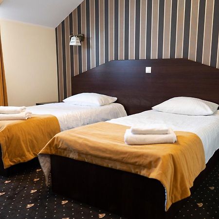 Hotel Podzamcze Góra Kalwaria エクステリア 写真