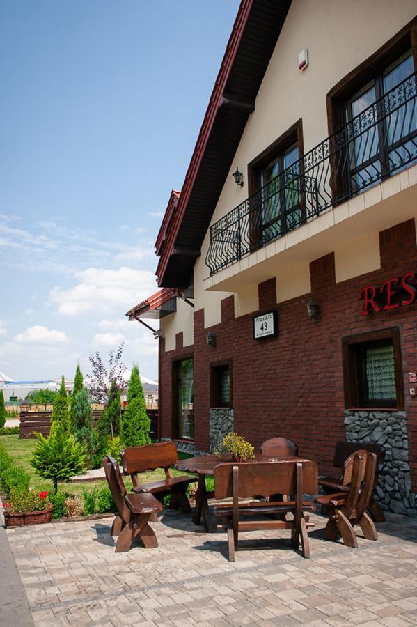 Hotel Podzamcze Góra Kalwaria エクステリア 写真