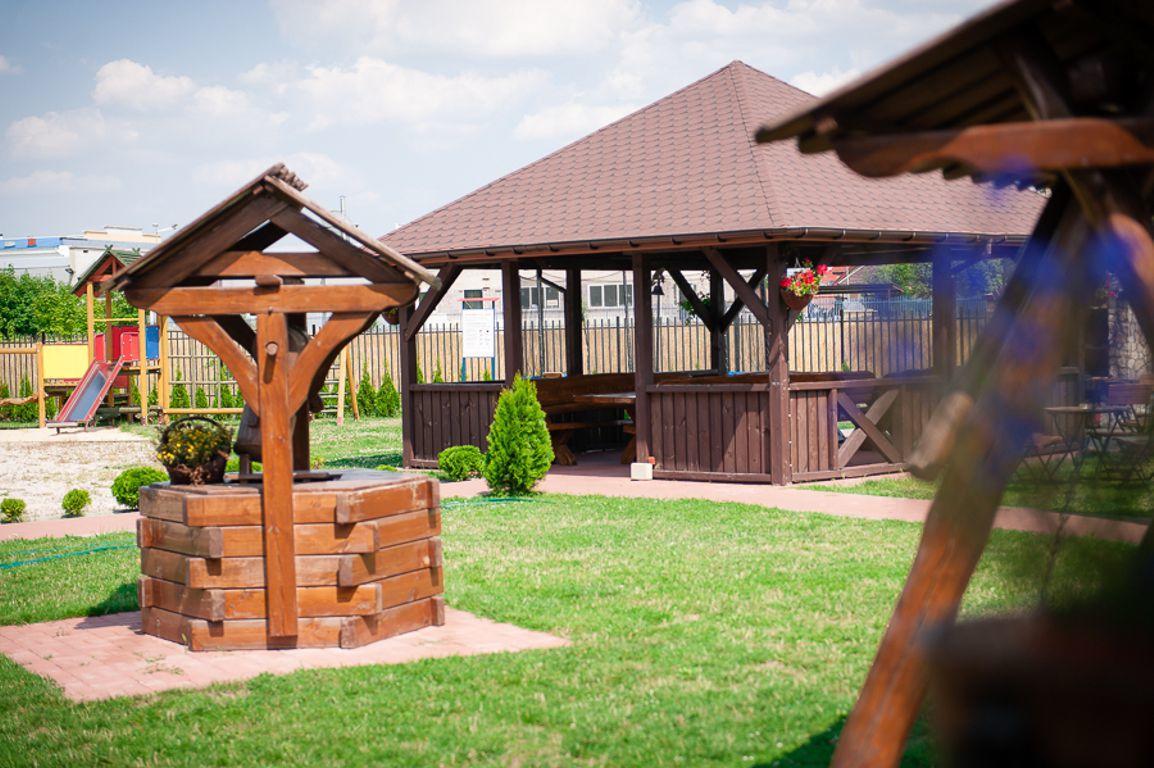 Hotel Podzamcze Góra Kalwaria エクステリア 写真